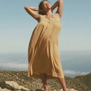 Doen Briony Lace Trim Slip Dress. Size small. Worn once!